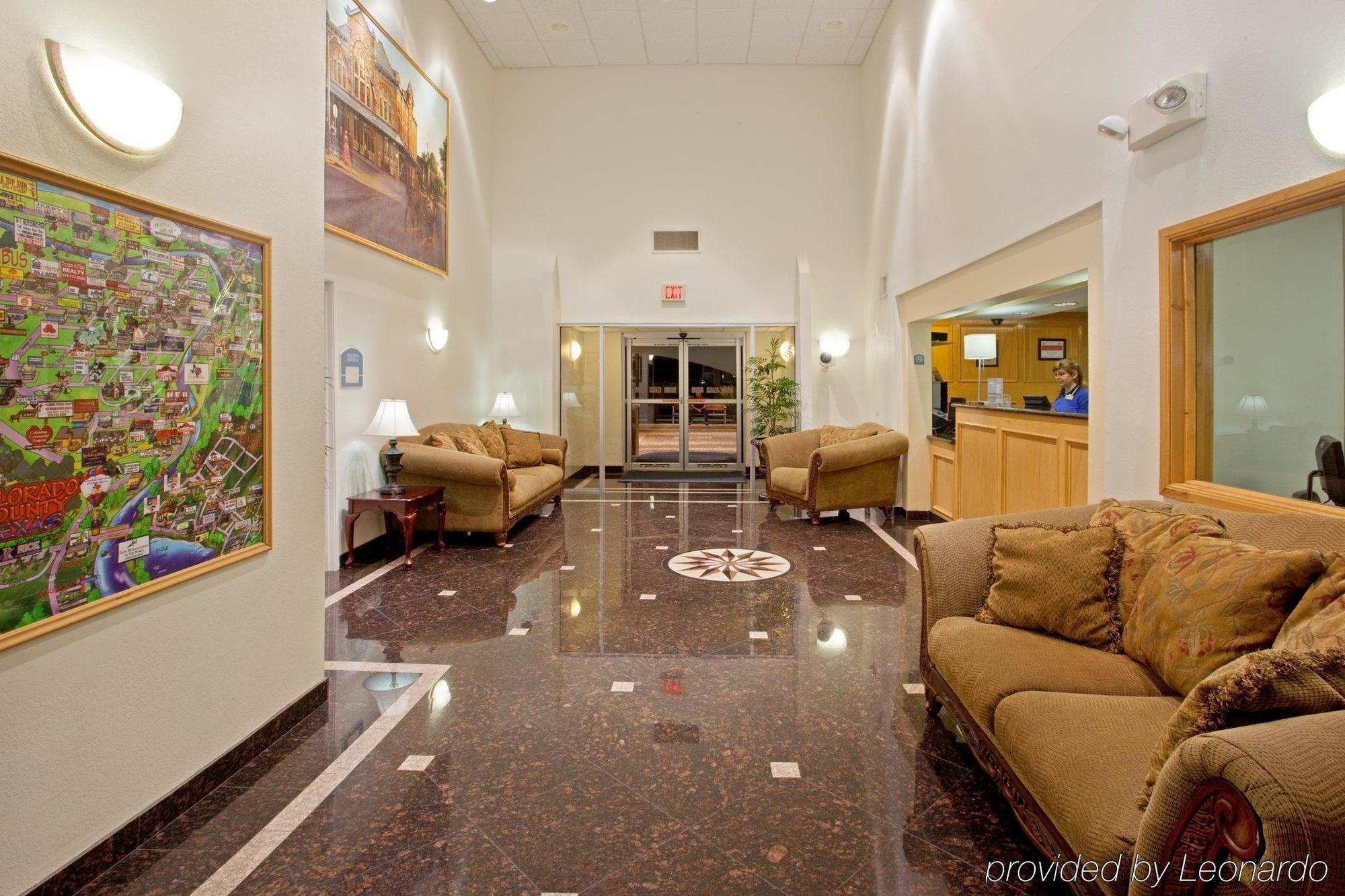 Holiday Inn Express Hotel & Suites Columbus By Ihg Interieur foto